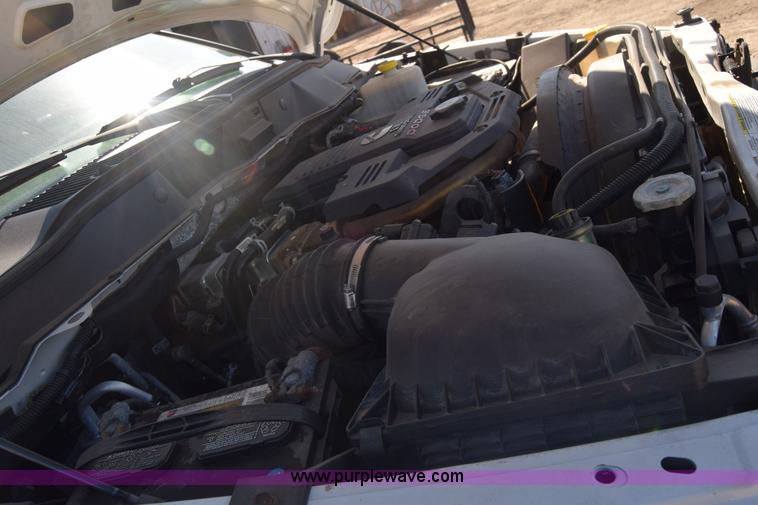 image for item K4282 2008 Dodge Ram 5500 flatbed truck