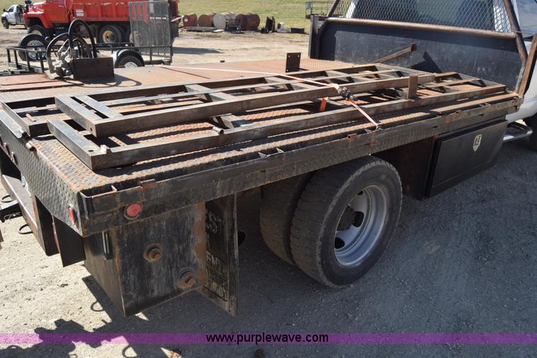 image for item K4282 2008 Dodge Ram 5500 flatbed truck