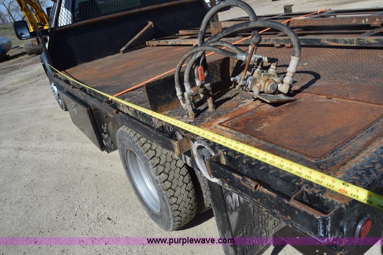image for item K4282 2008 Dodge Ram 5500 flatbed truck
