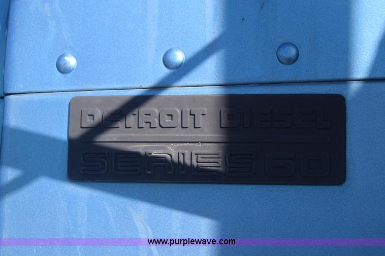 image for item K4286 1990 Freightliner FLD semi truck