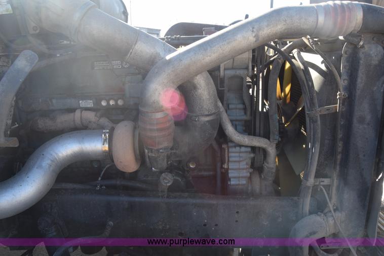 image for item K4286 1990 Freightliner FLD semi truck