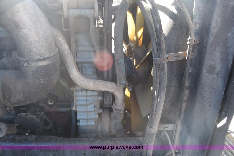 image for item K4286 1990 Freightliner FLD semi truck