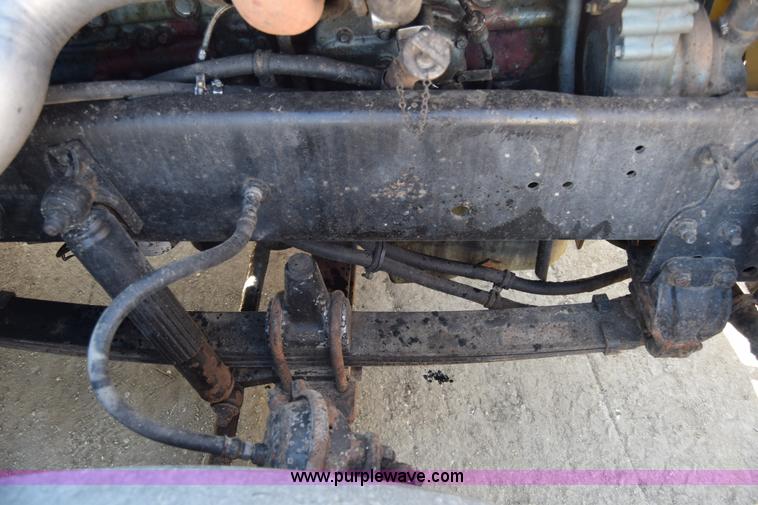 image for item K4286 1990 Freightliner FLD semi truck