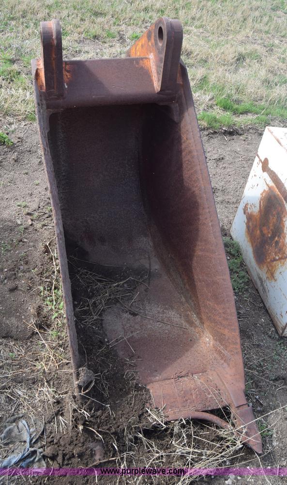 image for item K4288 Excavator bucket