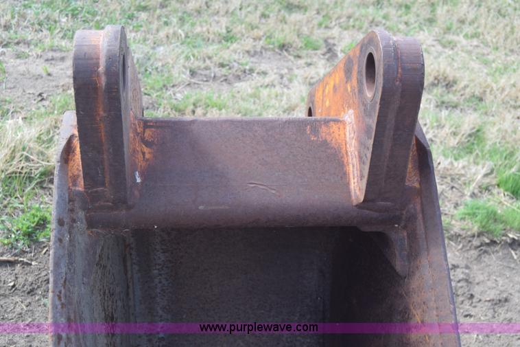 image for item K4288 Excavator bucket