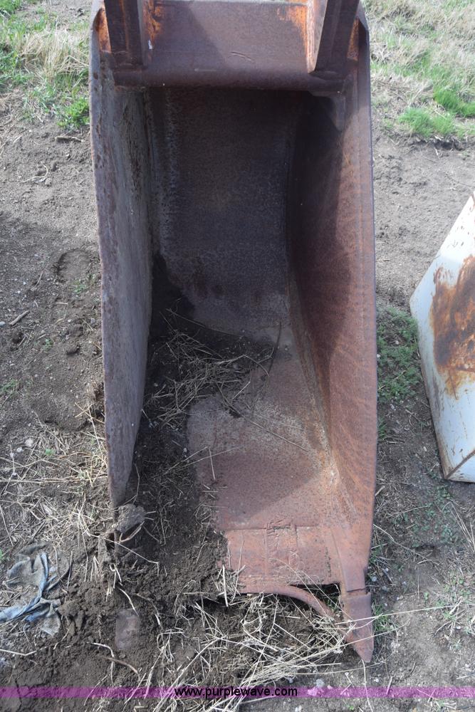 image for item K4288 Excavator bucket