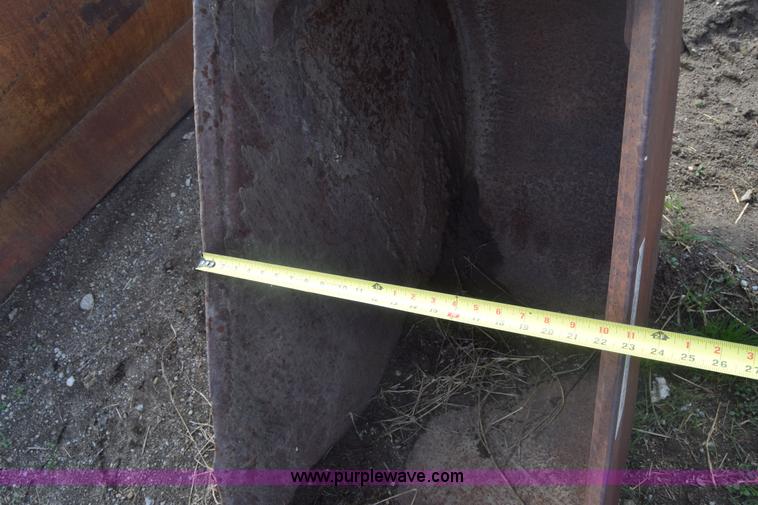 image for item K4288 Excavator bucket