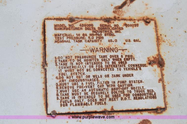 image for item K4289 (2) tanks