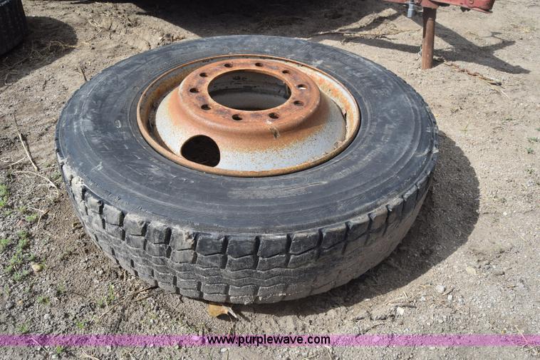 image for item K4295 (5) 295/75R22.5 tires