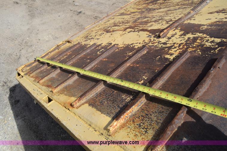 image for item K4300 1985 Atoka equipment trailer