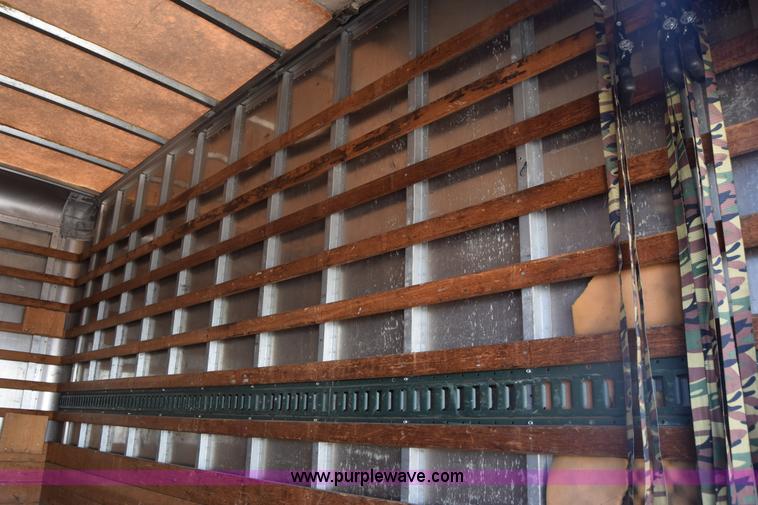 image for item K4444 1995 Isuzu NPR box truck