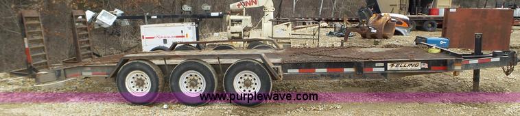 image for item K4590 2004 Felling DE24 equipment trailer