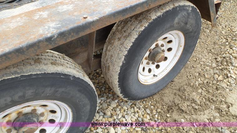 image for item K4590 2004 Felling DE24 equipment trailer