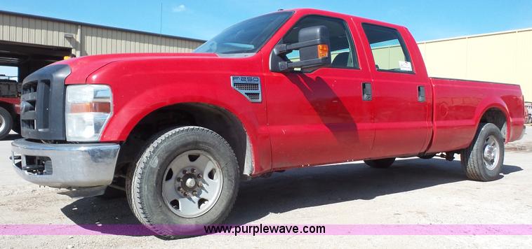 image for item K5103 2008 Ford F250 Super Duty Crew Cab pickup truck