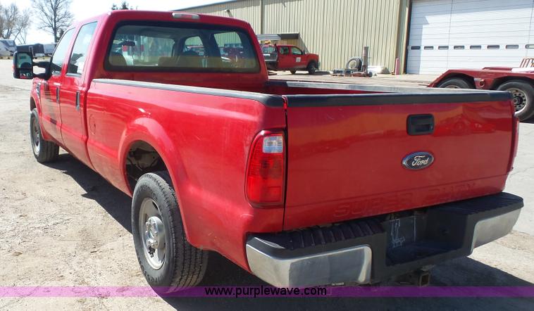 image for item K5103 2008 Ford F250 Super Duty Crew Cab pickup truck