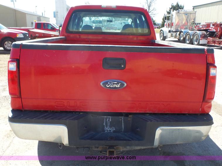 image for item K5103 2008 Ford F250 Super Duty Crew Cab pickup truck