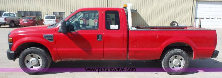 image for item K5108 2008 Ford F250 Ext. Cab pickup truck