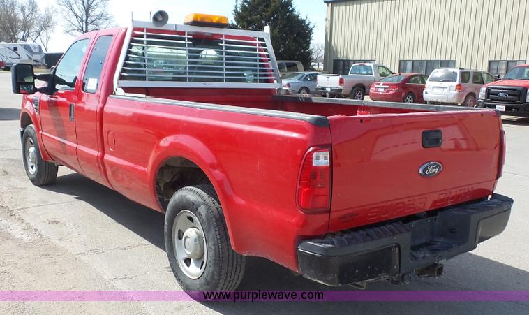 image for item K5108 2008 Ford F250 Ext. Cab pickup truck
