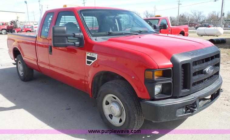 image for item K5108 2008 Ford F250 Ext. Cab pickup truck
