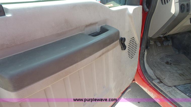 image for item K5108 2008 Ford F250 Ext. Cab pickup truck