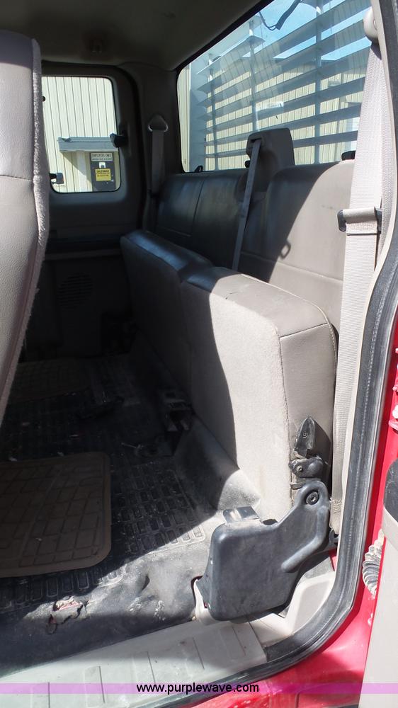 image for item K5108 2008 Ford F250 Ext. Cab pickup truck