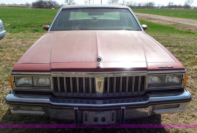 image for item K6880 1983 Pontiac Parisienne Brougham