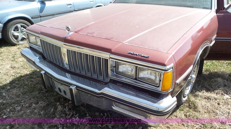 image for item K6880 1983 Pontiac Parisienne Brougham