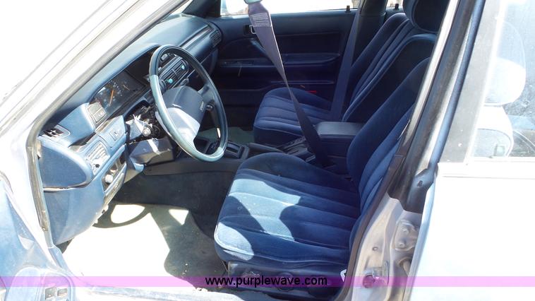 image for item K6881 1989 Toyota Camry LE