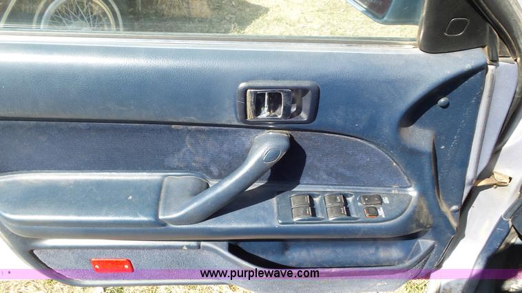 image for item K6881 1989 Toyota Camry LE