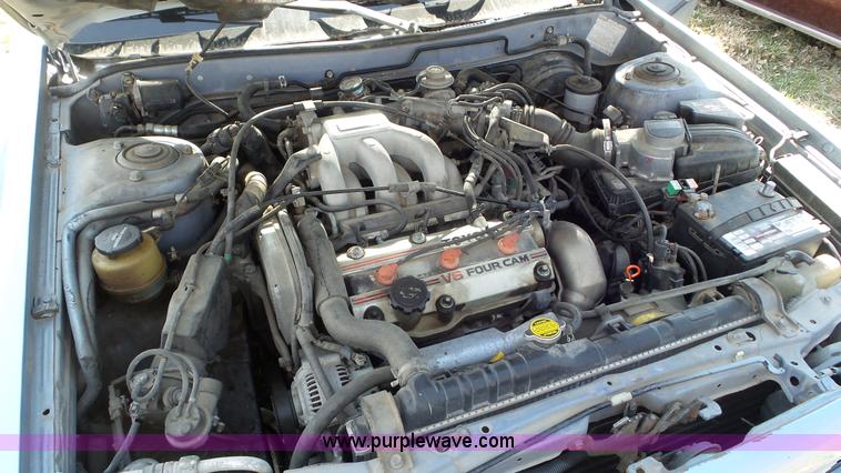 image for item K6881 1989 Toyota Camry LE