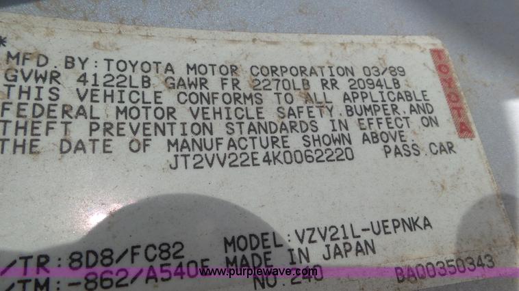 image for item K6881 1989 Toyota Camry LE