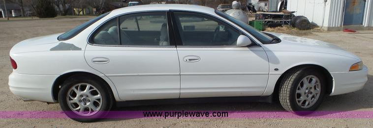 image for item K6883 2000 Oldsmobile Intrigue GL