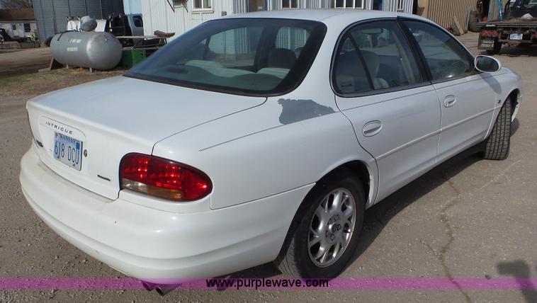 image for item K6883 2000 Oldsmobile Intrigue GL