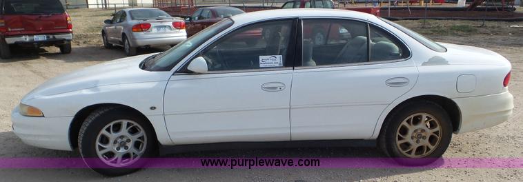 image for item K6883 2000 Oldsmobile Intrigue GL