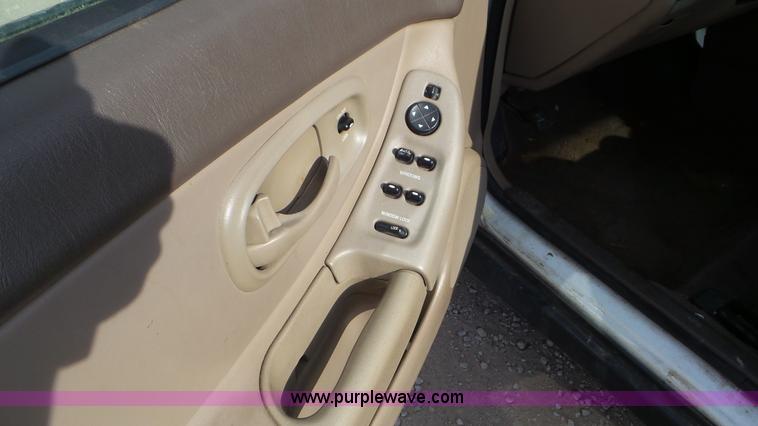 image for item K6883 2000 Oldsmobile Intrigue GL