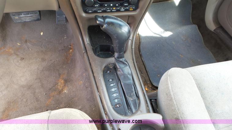 image for item K6883 2000 Oldsmobile Intrigue GL