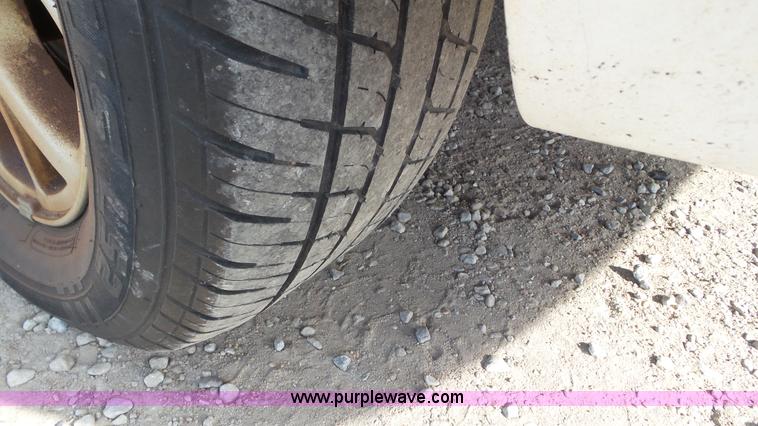 image for item K6883 2000 Oldsmobile Intrigue GL