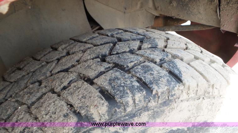 image for item K6884 1994 Chevrolet S10 Ext. Cab utility truck