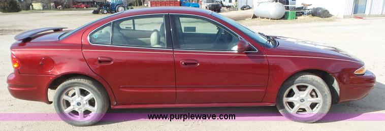 image for item K6885 2001 Oldsmobile Alero GLS