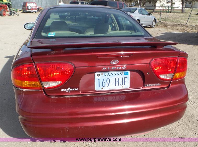 image for item K6885 2001 Oldsmobile Alero GLS