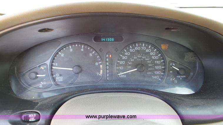 image for item K6885 2001 Oldsmobile Alero GLS