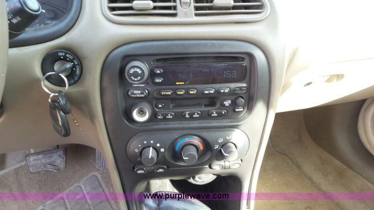 image for item K6885 2001 Oldsmobile Alero GLS