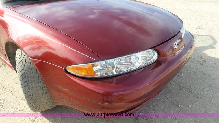 image for item K6885 2001 Oldsmobile Alero GLS