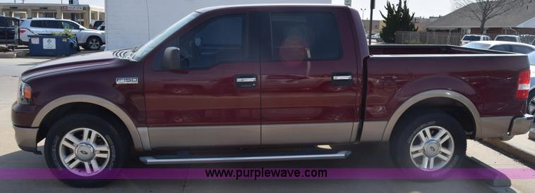 image for item K8524 2004 Ford F150 SuperCrew pickup truck