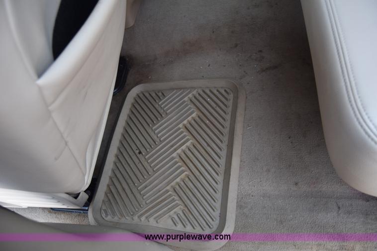 image for item K8524 2004 Ford F150 SuperCrew pickup truck