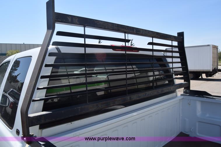 image for item K8579 2000 Chevrolet Silverado 1500 Ext. Cab pickup truck