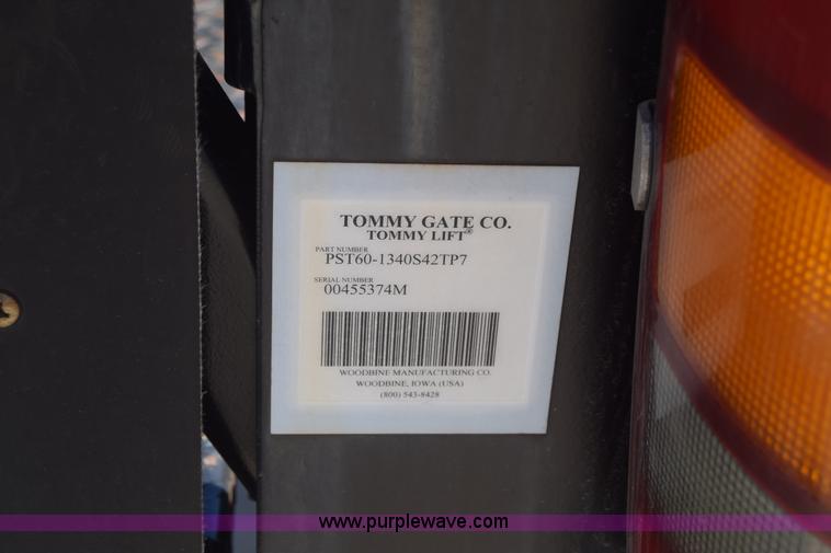 image for item K8579 2000 Chevrolet Silverado 1500 Ext. Cab pickup truck