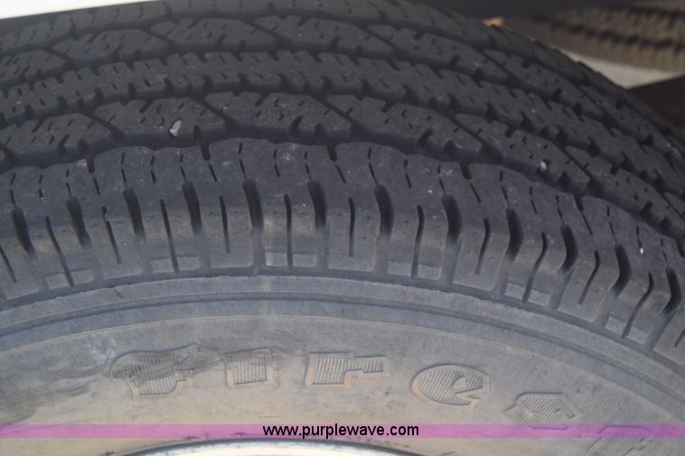 image for item K8579 2000 Chevrolet Silverado 1500 Ext. Cab pickup truck