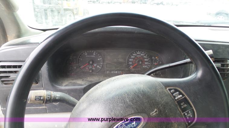 image for item L1313 2007 Ford F550 utility truck