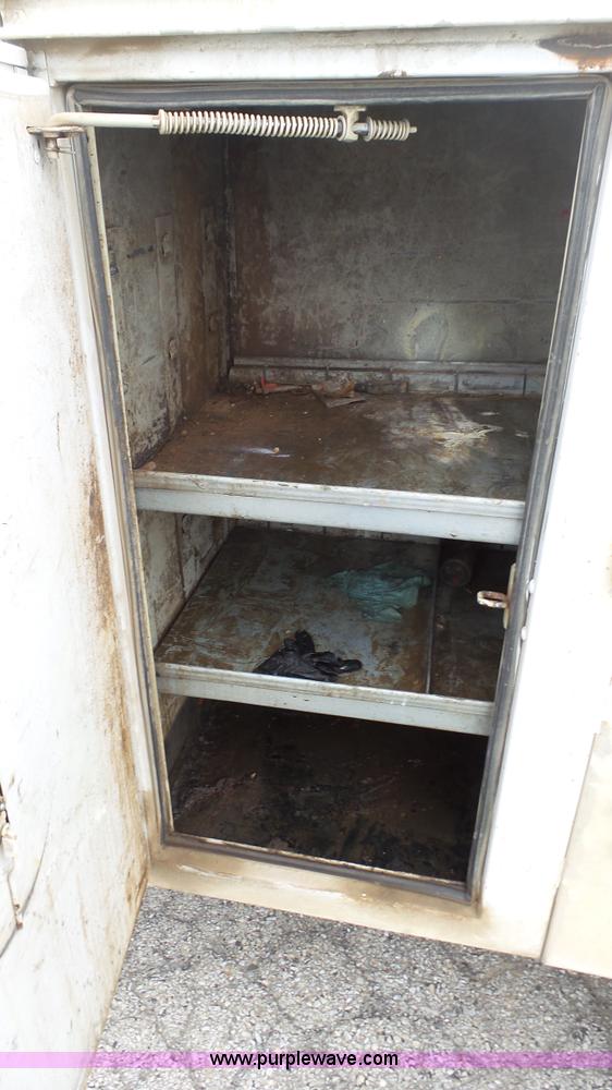 image for item L1313 2007 Ford F550 utility truck